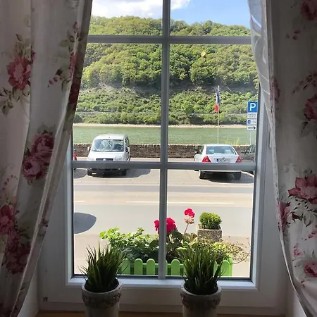 Apartment Rheinpromenade Kamp-Bornhofen