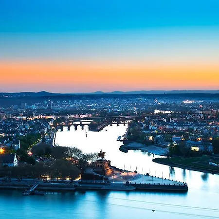 Rheinpromenade Lejlighed *